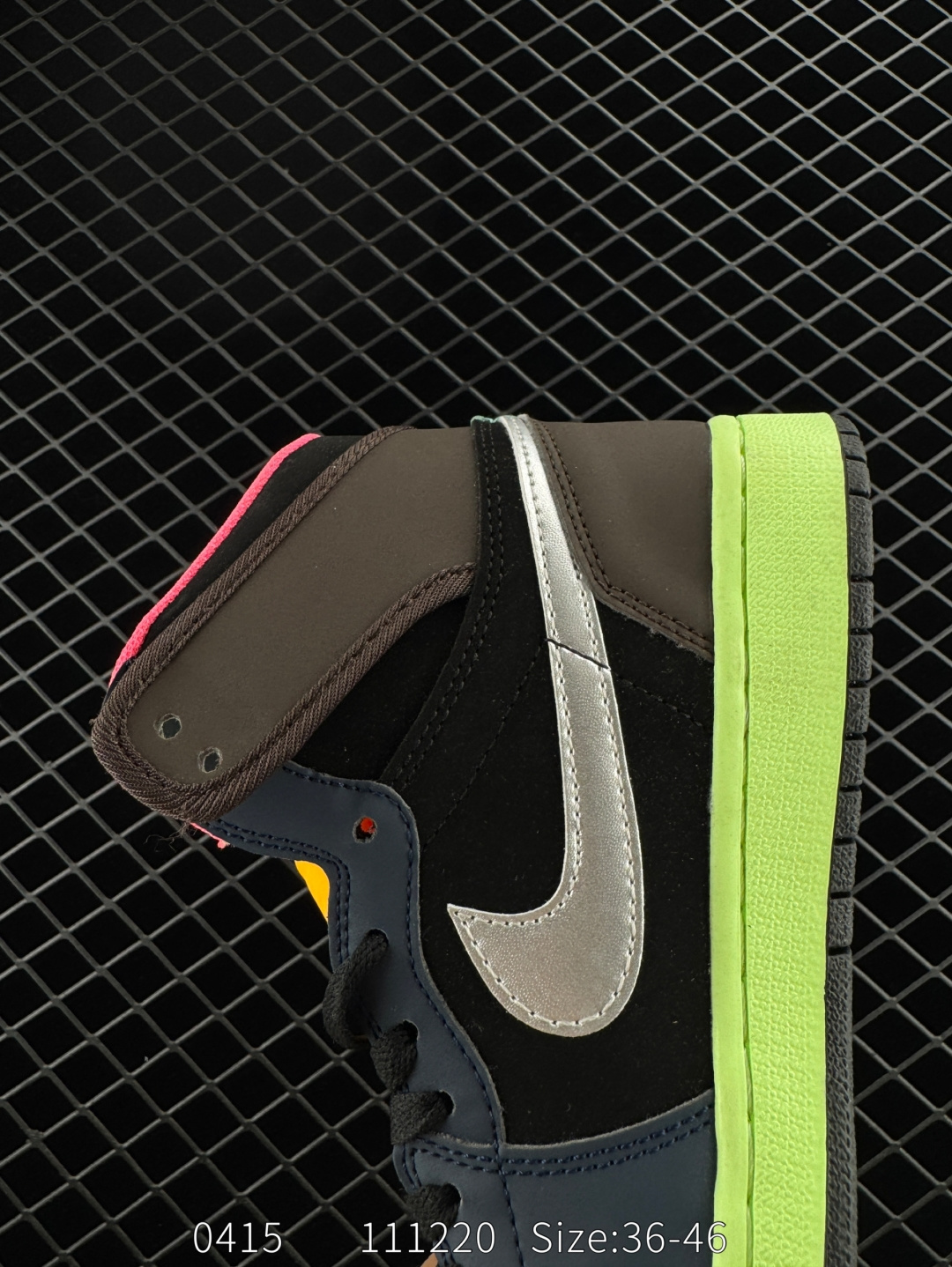 Nike Air Jordan 1 Retro Mid